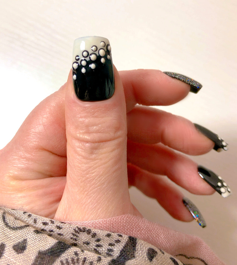 Blackstar - Venuza Nails