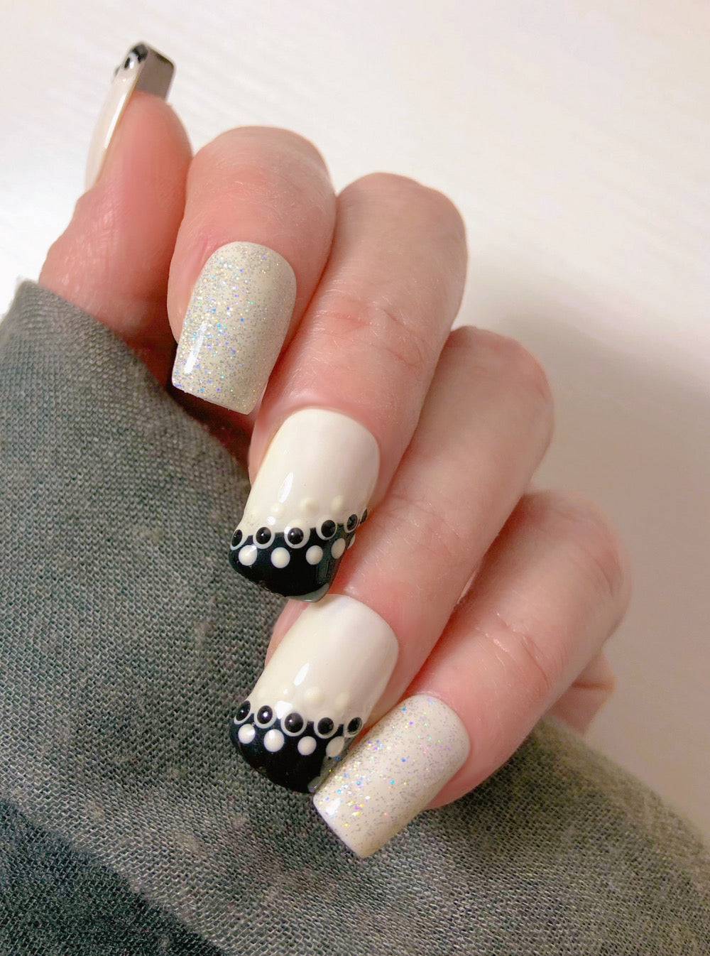 French Oreo - Venuza Nails